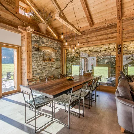 High-end Nature Hideaway - Ferme A Marius