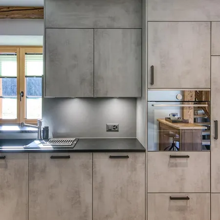 High-end Nature Hideaway - Ferme A Marius