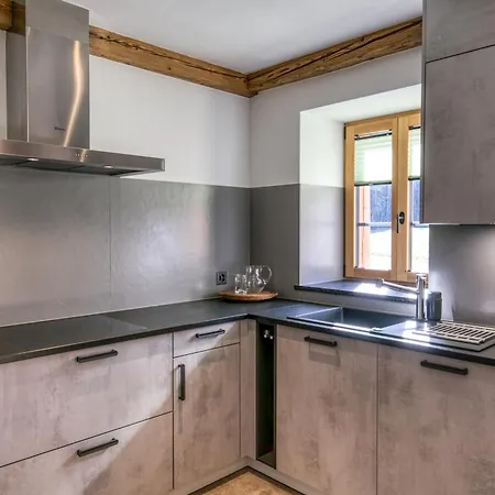 High-end Nature Hideaway - Ferme A Marius